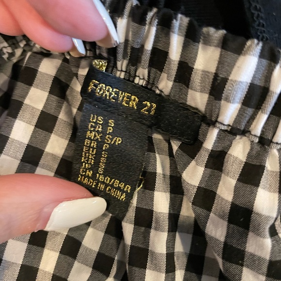 Forever21 Gingham Off Shoulder Crop - Picture 2 of 4